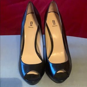 Platform go with everything pumps